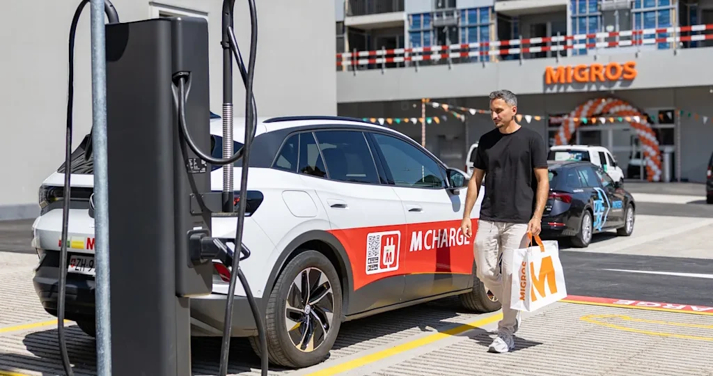 M-Charge M Charge Medienmitteilung